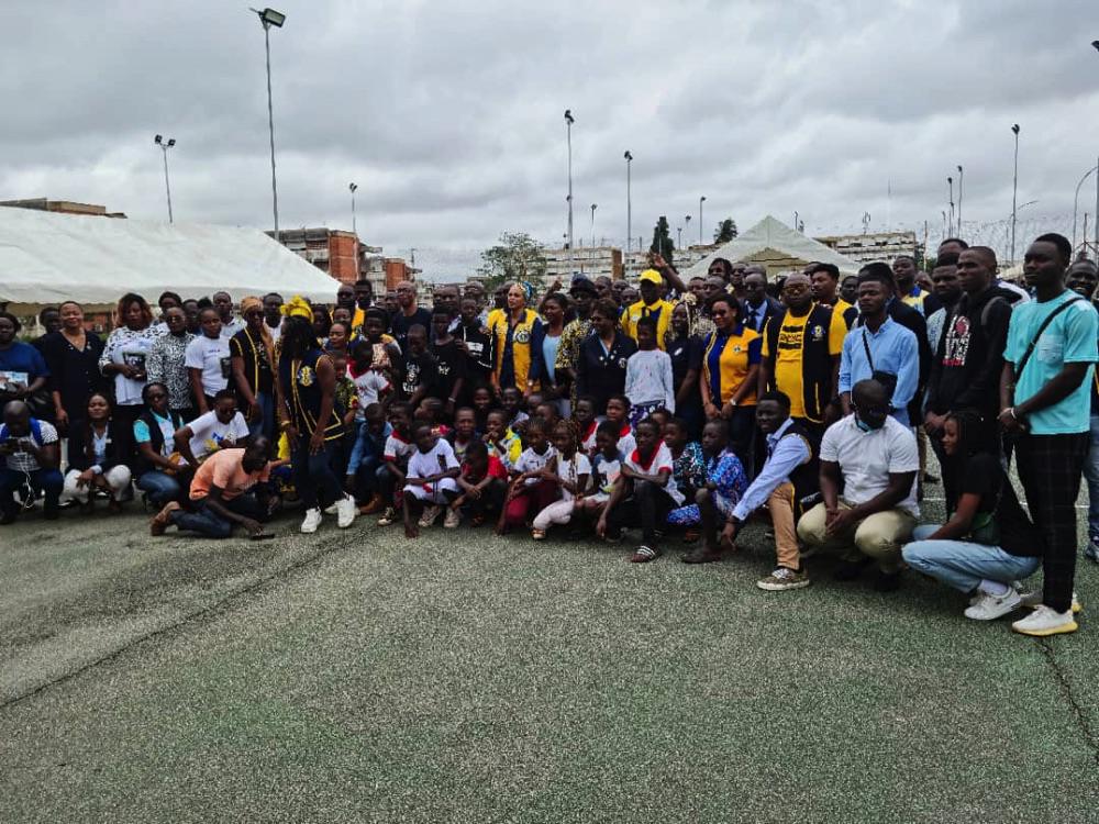 Lutte contre la toxicomanie : des centres de prise en charge des usagers des drogues reçoivent des dons