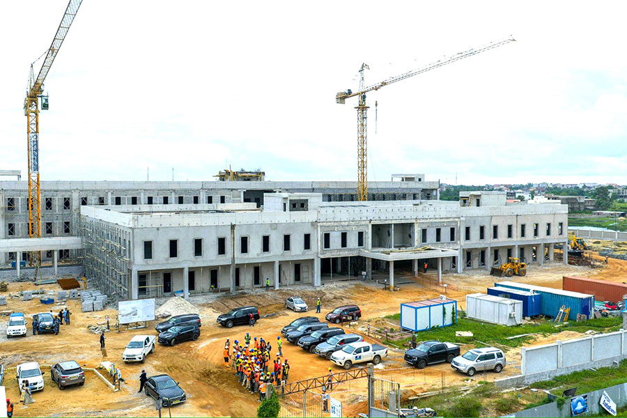 Lutte contre le cancer : Pierre Dimba se félicite de l'avancée à 90% des travaux du chantier du CNROM de Grand-Bassam