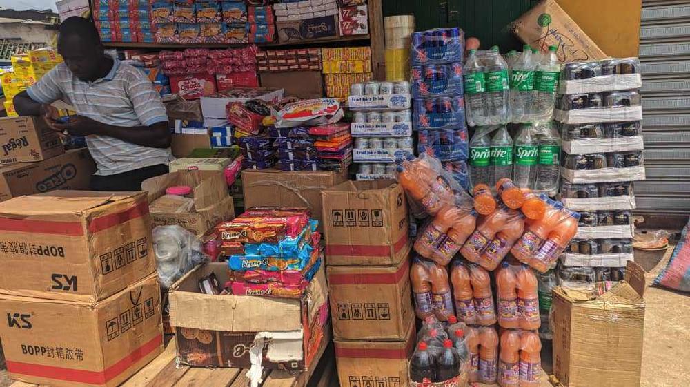 Lutte contre les fraudes : plusieurs cartons de produits alimentaires périmés d’une valeur de 50 millions Fcfa saisis