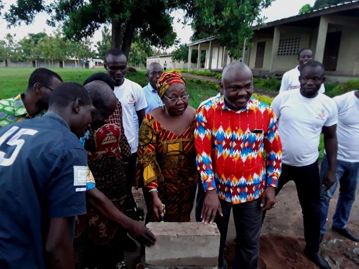 Lancement des travaux de construction de nouvelles classes au Lycée municipal de Brobo