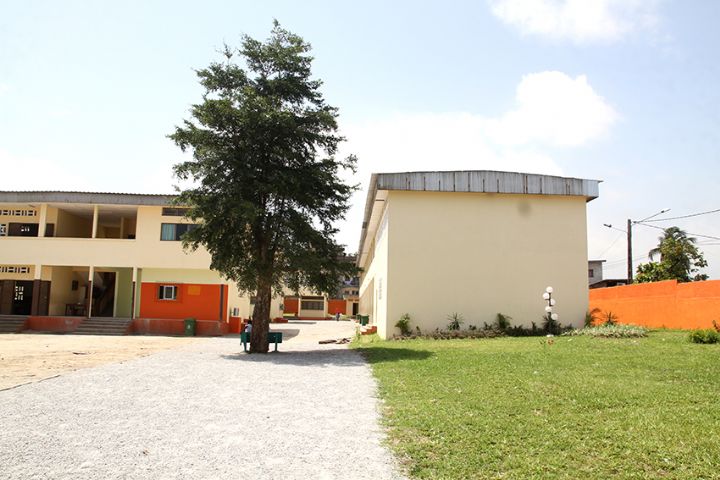Education/ Les lycées municipaux 1 et 2 de Koumassi réhabilités