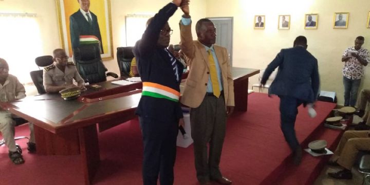 Installé vendredi pour son 2ème mandat/ Denis Kah Zion, maire de Toulépleu :  « Je suis le maire de tous, au service de tous sans exclusive »