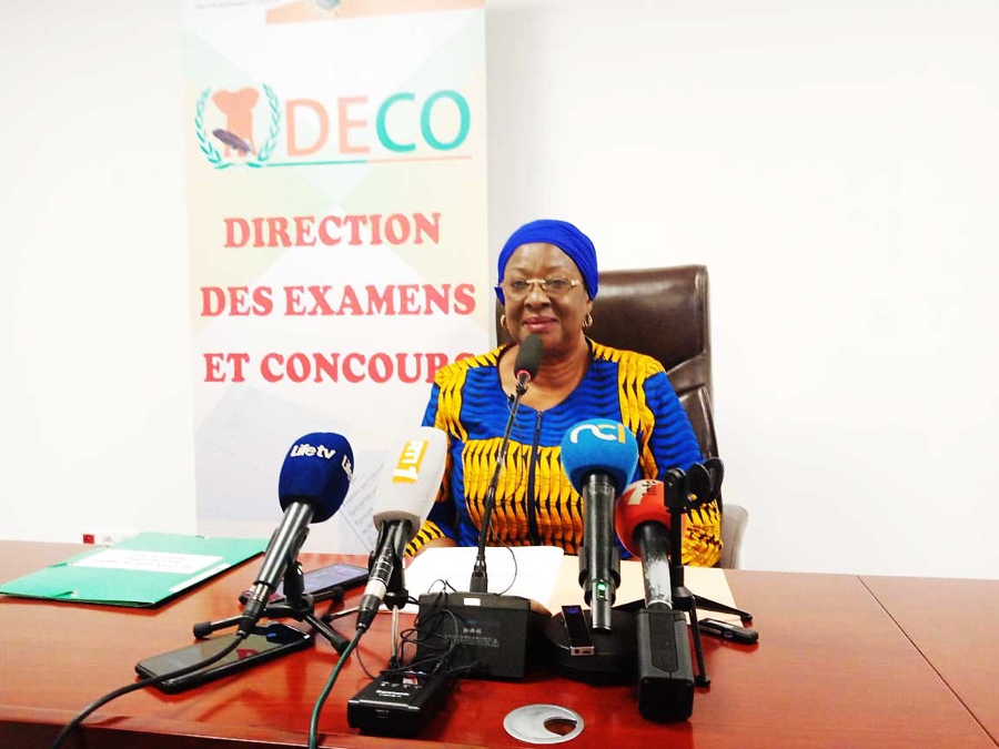 Mariam Dosso Nimaga, Directrice des Examens et Concours (DECO