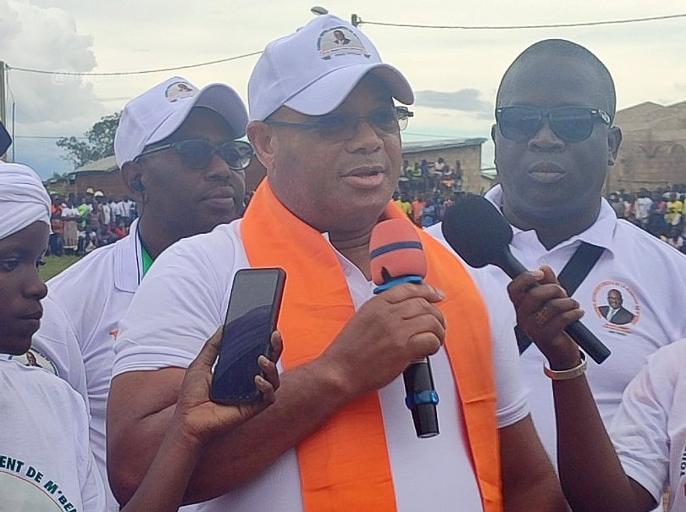 M’Bengué/ Finale du Tournoi inter-campement de football: Soro Mamadou appelle à une élection apaisée et engage les populations pour la victoire d’Alassane Ouattara au 1er tour