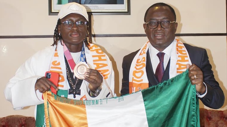 JO 2020 : Le président Alassane Ouattara reçoit Ruth Gbagbi le 12 août