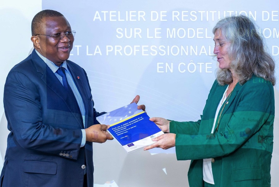 Média : Le ministre Amadou Coulibaly réceptionne les résultats d'une étude sur le modèle économique et la professionnalisation de la presse en Côte d'Ivoire