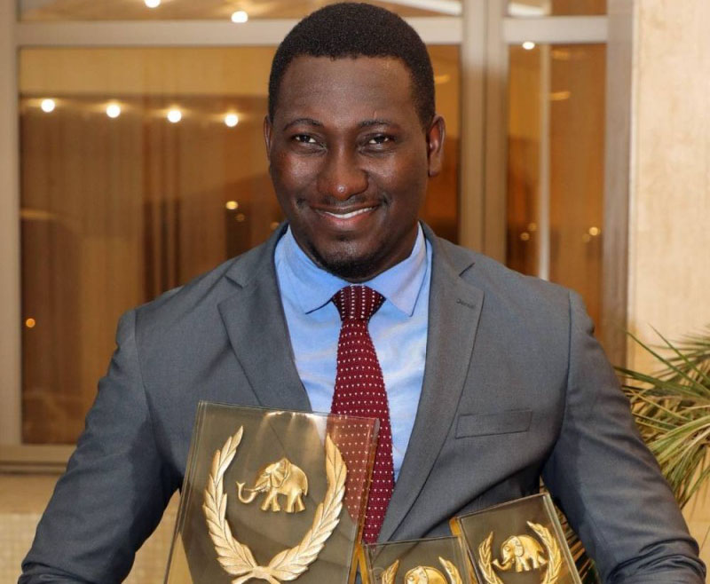 Médias : le journaliste Faustin Ehouman, de Fraternité Matin, désigné Super Ebony 2024 du meilleur journaliste