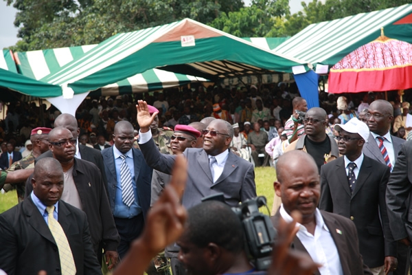 Mobilisation des Ivoiriens derrière Gbagbo le 31 octobre - Le Zanzan donne le ton
