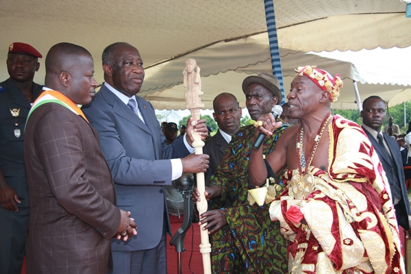 Téhini prononce l`oraison funèbre du Pdci et du Rdr