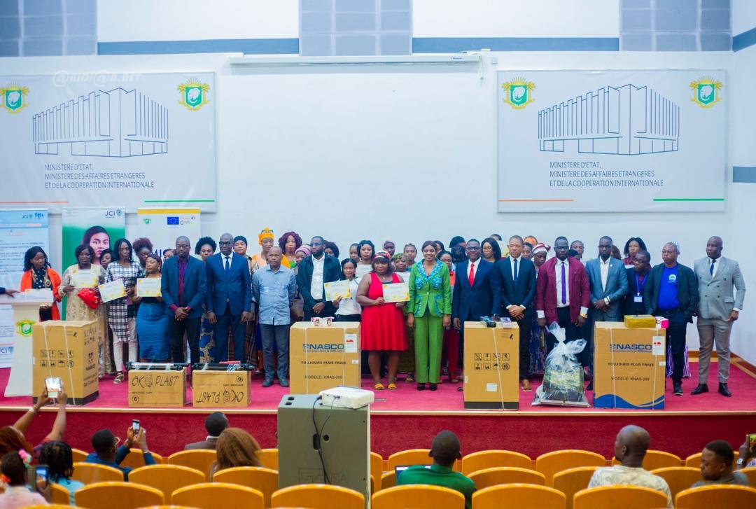 Migration irrégulière : la JCI Abidjan Élite engage l’action pour la réinsertion de 50 femmes