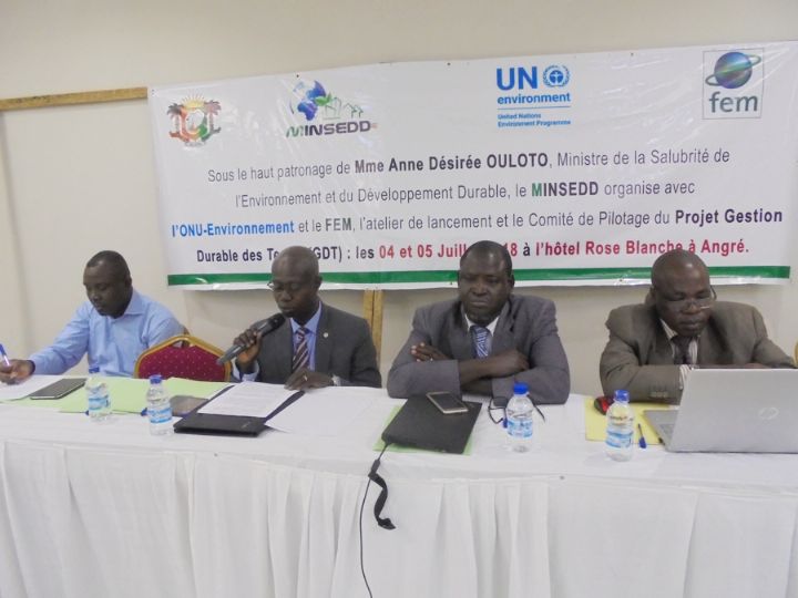 Lancement du Projet de Gestion durable des Terres: Les parties prenantes sensibilisées sur la problématique, au cours d’un atelier