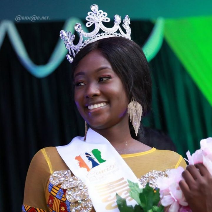Beauté : Akatchi Rosemonde remporte la couronne de Miss petite taille Côte d’Ivoire 2020