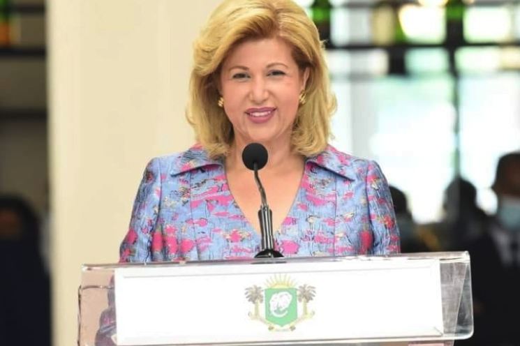 Côte d'Ivoire : Une bougie et un film pour Dominique Ouattara