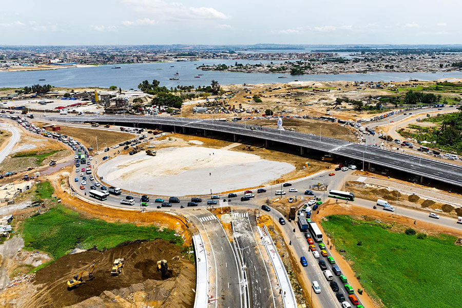 Mobilité urbaine : l'Échangeur du Carrefour Akwaba à Port-Bouët ouvert à la circulation, à la joie et au soulagement des usagers