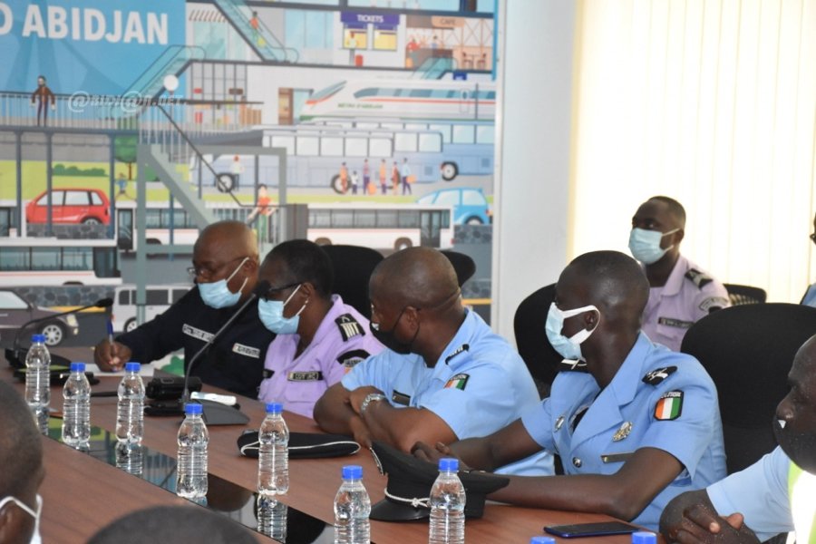 Mobilité urbaine dans le Grand Abidjan : Karamoko Ouattara explique pourquoi 13 agents vont réguler la circulation à Cocody