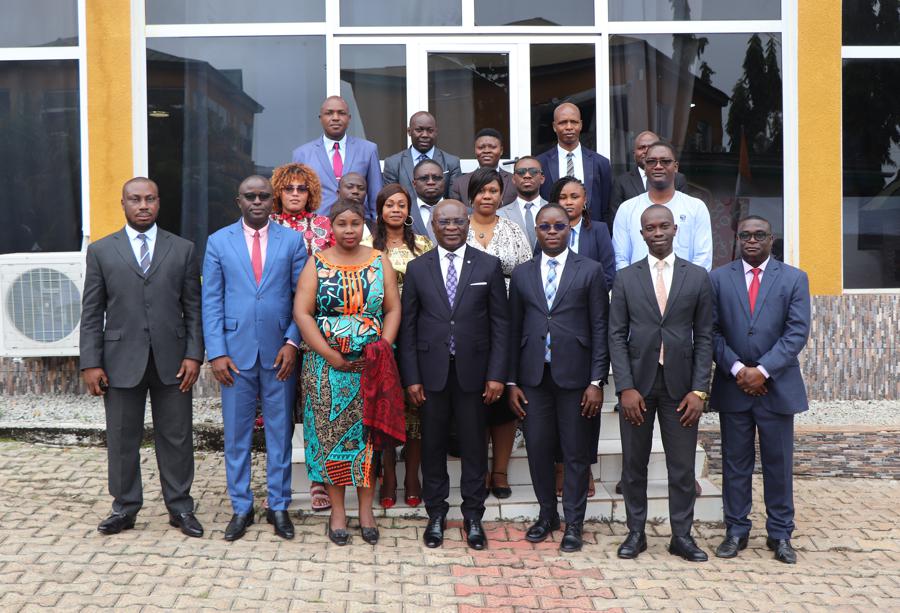 Modèle d’équilibre général dynamique stochastique/ fluctuations macroéconomiques et mesure des conséquences sur les agents économiques : la Dge renforce les capacités de ses agents