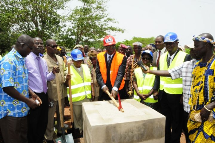 Moronou/ Le Ministre Ahoua N’Doli fait bénéficier 21 villages d’un important projet d’adduction d’eau