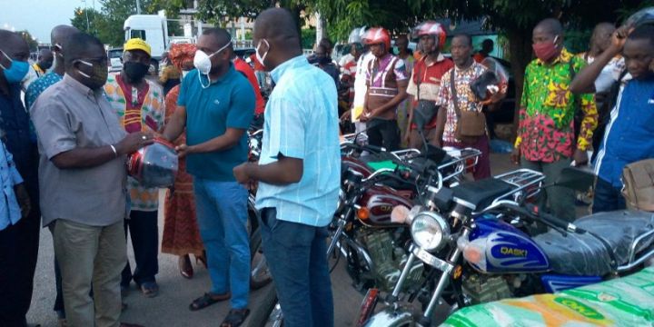 Les secrétaires de section de la coordination RHDP-Gbêkê 2 dotés de motos