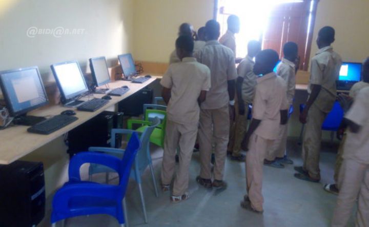 Ouverture d’une salle multimédia au collège moderne de Téhini