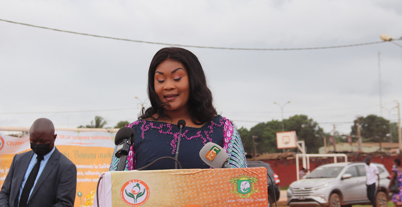 La ministre Belmonde Dogo appelle les femmes du Gôh à travailler à la paix et à la cohésion