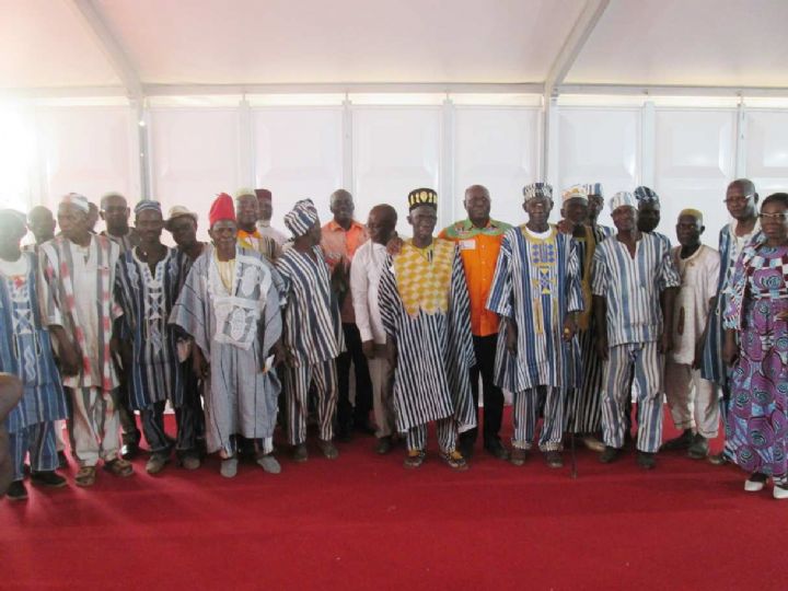 Korhogo - Dr Guibessongui rencontre la chefferie du Hambol