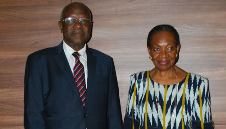 Le Ministre Kafana Koné sollicite la ‘’bénédiction’’ de la Grande Chancelière dans l’accomplissement de ses nouvelles missions