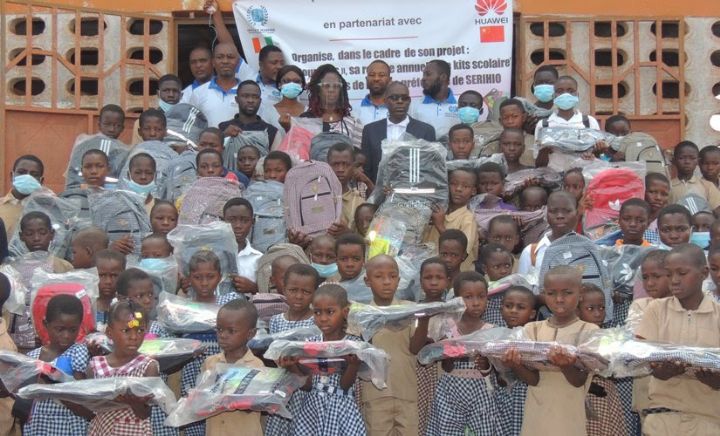 L’Ong SOS Jeunesse récompense 150 élèves de la sous-préfecture de Sérihio (Gagnoa)