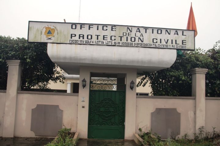 Côte d’Ivoire: des sapeurs-pompiers civils réclament la libération de leurs camarades