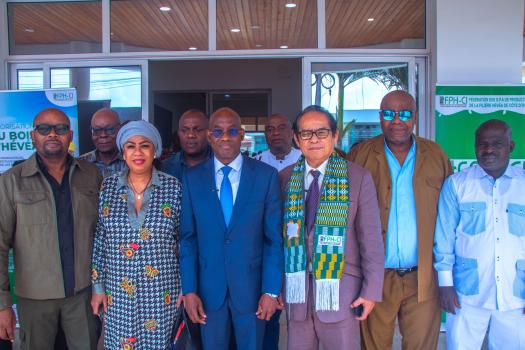 Opportunités durables : Le Cambodge et la Côte d’Ivoire envisagent un partenariat pour la valorisation du bois d’hévéa