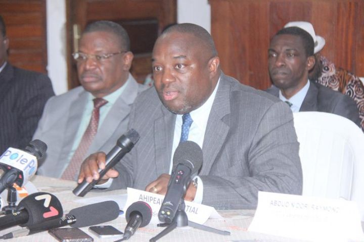 L’opposition demande au gouvernement la mise en place d’un