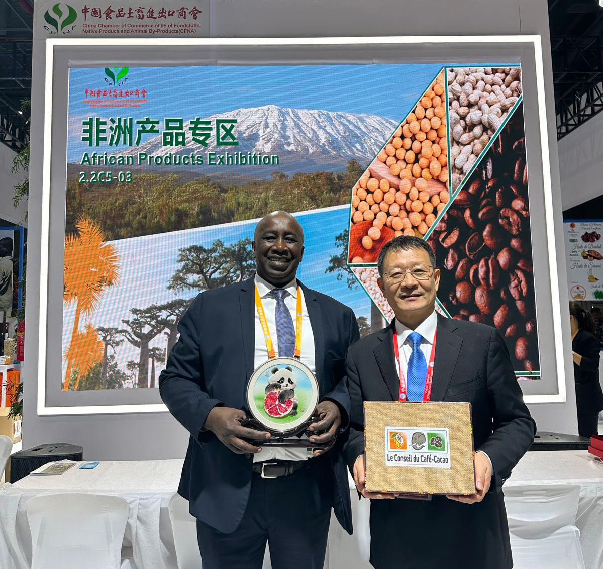 Organisation Internationale du Cacao (ICCO): le Porte-parole des pays producteurs en visite de travail en Chine