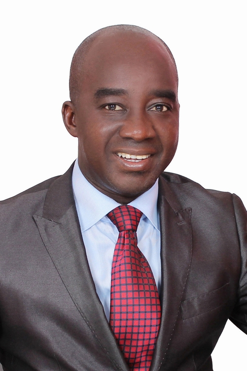 Rentrée académique 2012-2013 « le Docteur Arsène Ouattara apporte son aide à la jeunesse du PDCI RDA »