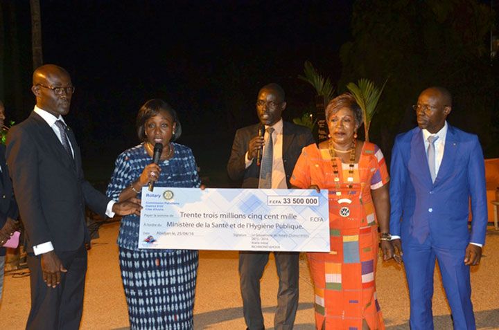 Lutte contre le paludisme en Côte d’Ivoire: plus de 33 millions de francs offerts par le district 9101 du rotary international