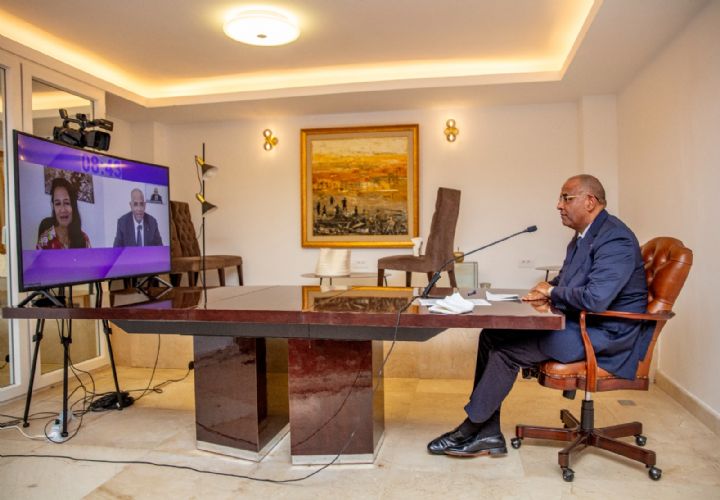 Forum Economique du Qatar : le Premier Ministre ivoirien, Patrick Achi, présente les efforts du gouvernement dans l’industrie cacaoyère