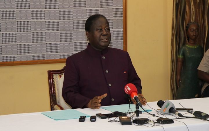 Propos liminaires tenus par le Président Bédié face à la presse, jeudi 19 avril à Daoukro