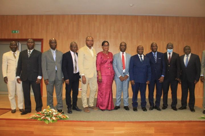 Côte d’Ivoire: 329 tonnes de pesticides obsolètes détruits