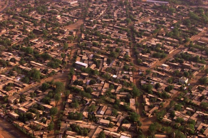 Mali: attaque contre un campement touristique à Bamako fréquenté par des Occidentaux