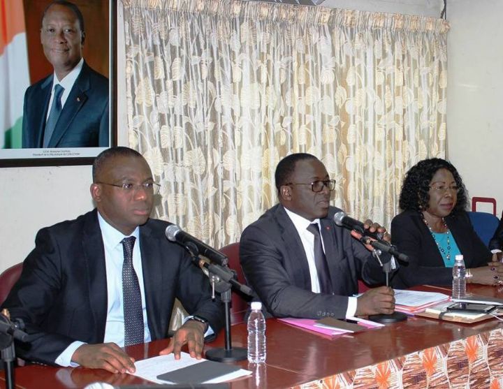 Crise de l’Affichage : L’UVICOCI demande à Sidi Touré de calmer le jeu