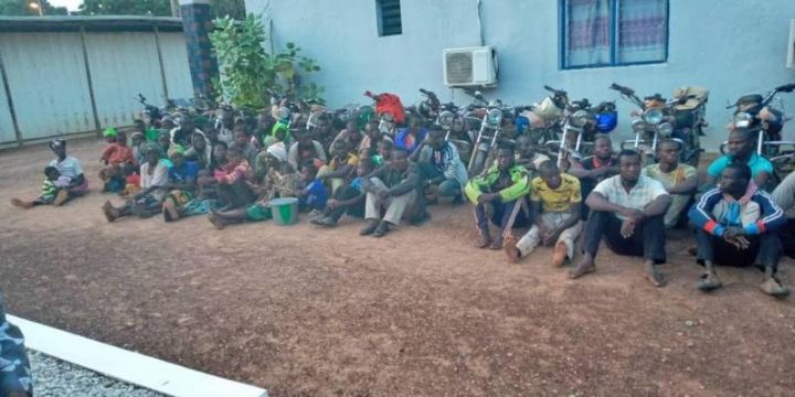 Plus de 50 personnes ayant contourné un poste-frontière dans le nord ivoirien interpellées