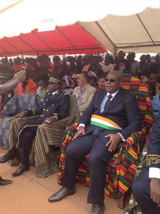 Tabou - M. Nabo Clément parraine l’ installation du bureau local des femmes artisans.