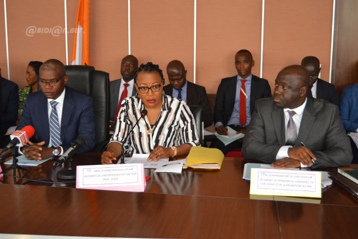 Côte d’Ivoire / Transition de l’informel vers une économie formelle : des pistes de réflexion élaborées