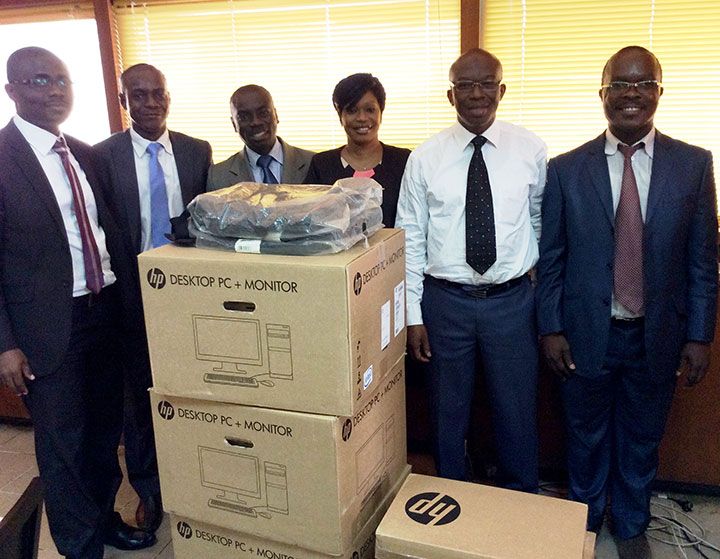 Remise de don du programme PPRC-CI à la Direction Générale du Plan et de la Lutte contre la Pauvreté