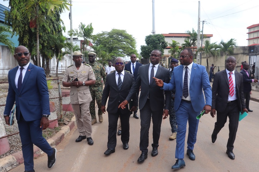 Plateforme du Guichet unique automobile :Une délégation du Ministère des transports en visite d’immersion