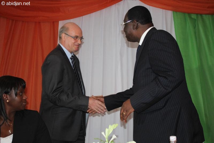 Le manuel de procédures de gestion administrative, financière et comptable du C2D au cœur d’un atelier