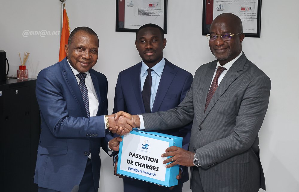 Port autonome de San Pedro : Jean Claude Kouassi succède à Yaya Dembélé à la tête du du conseil d’administration  