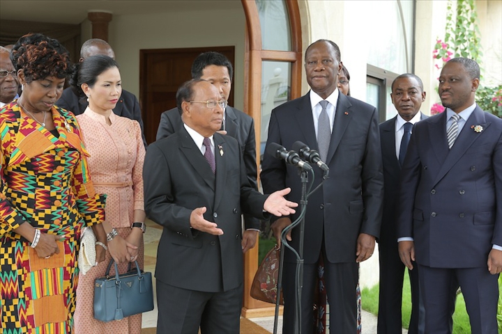 En visite en Côte d’Ivoire : Le  président de l’Assemblée nationale du Cambodge reçu par le chef de l’Etat Alassane Ouattara