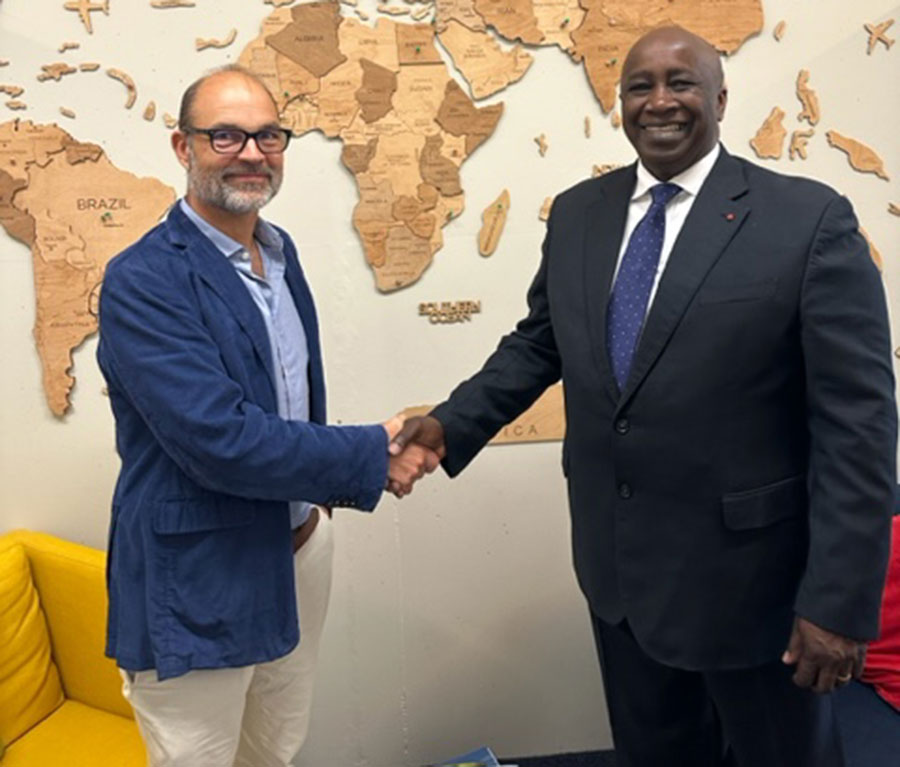 Préparatifs du sommet mondial sur l’investissement dans le coton et les textiles : l’ambassadeur Aly Touré rencontre les acteurs en Suisse