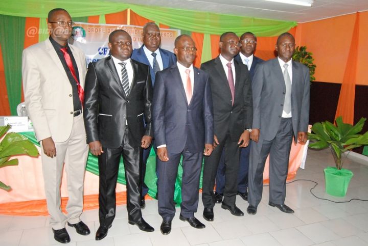 Prestation de serment : Diallo Sekou et Yeo Donafologuia font leur entrée à l’ordre des géomètres experts de Côte d’Ivoire