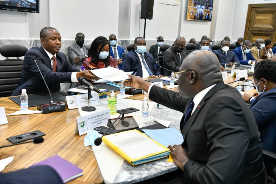 Le nouveau directeur de Cabinet de la Primature prend fonction