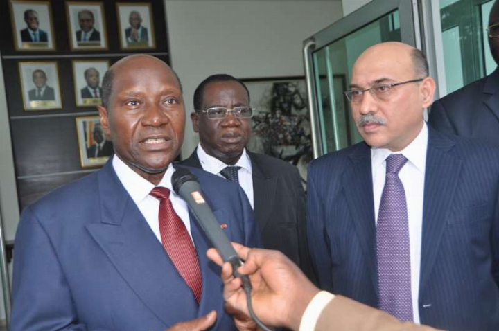 Autosuffisance en riz et développement du VITIB : le premier ministre échange avec le directeur général de l’Exim-bank de l’inde